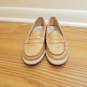 Cole Haan Nude Patent Pinch Maine Classic Loafer